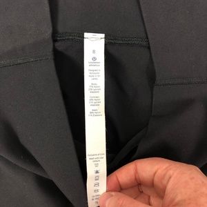 lululemon athletica Pants - NEW Lululemon Solid black wunderunder tight crop lululemon athletica Pants - NEW Lululemon Solid black wunderunder tight crop
